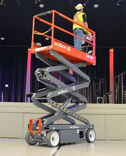 CURSO-DE-PLATAFORMA-TIJERAL-SCISSOR-LIFT