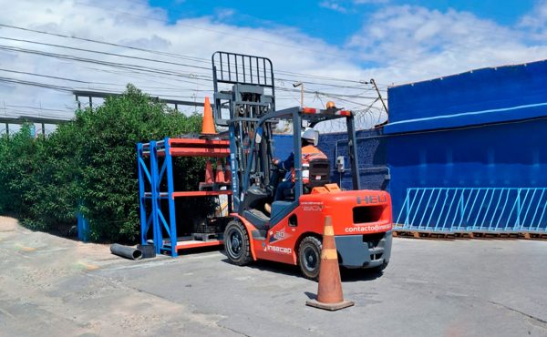 cursos-para-operadores-de-montacargas